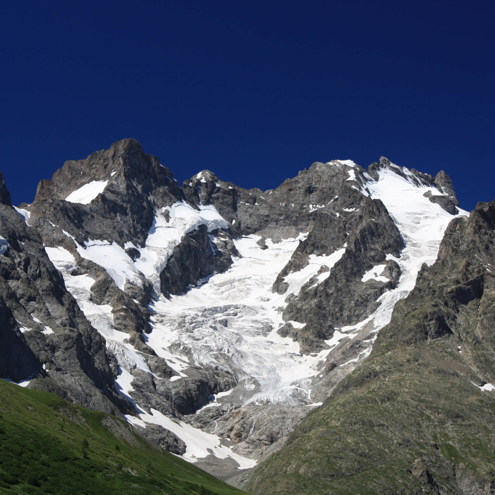 A Journey Through the Alps: My Three Day Solo Hike in Valloire