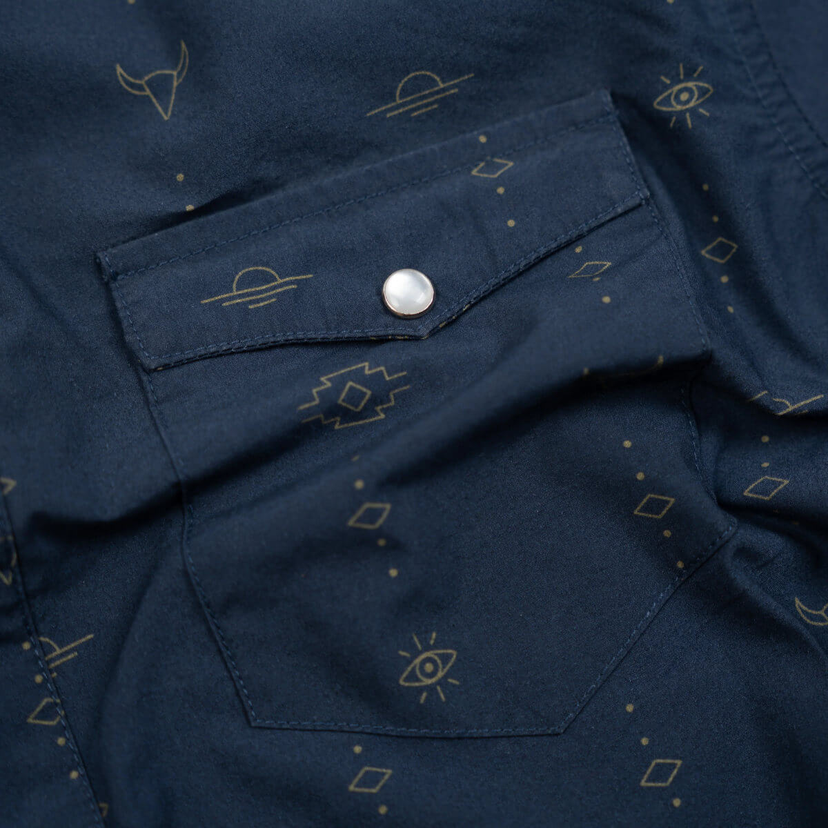 Iron and Resin Bull shirt