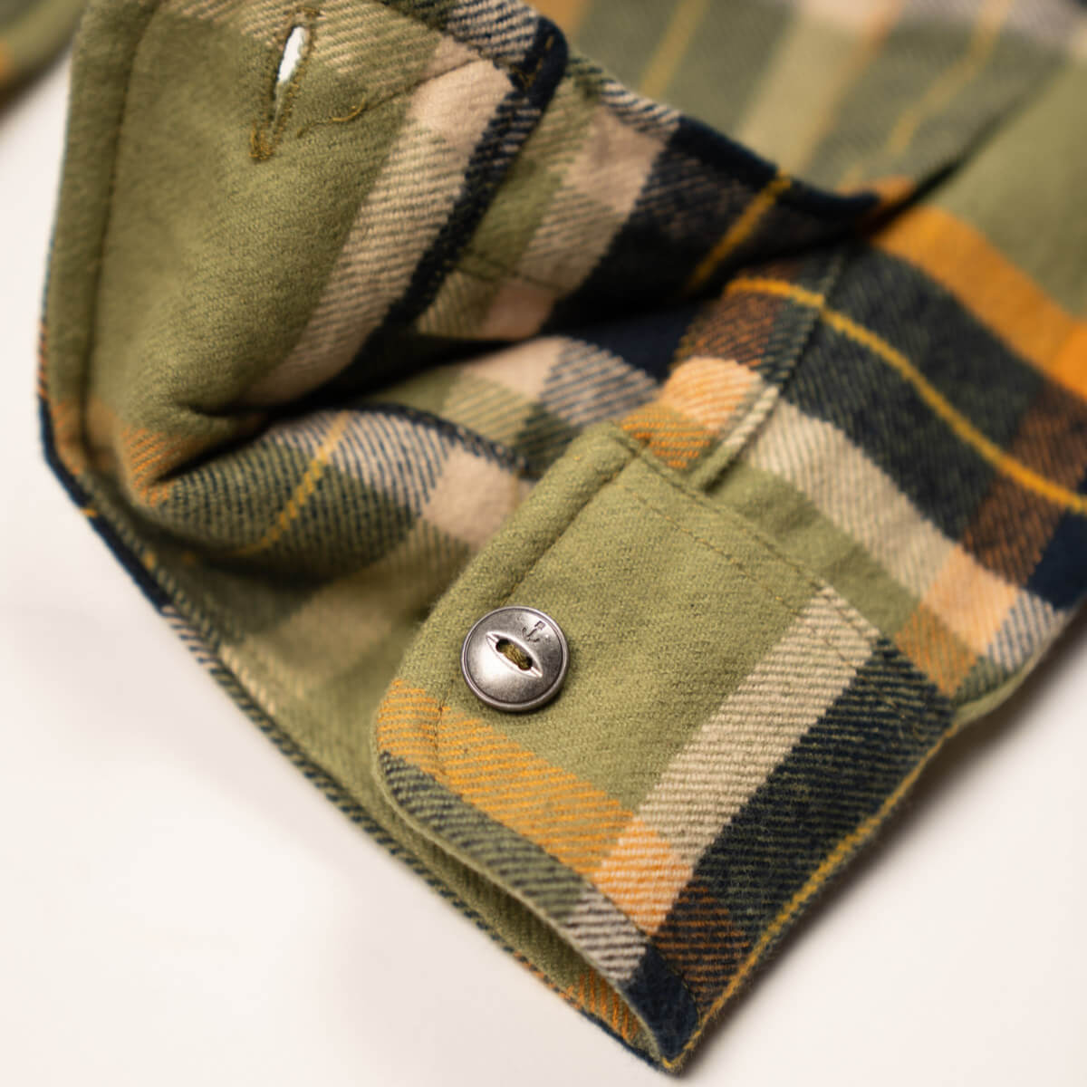 Men&#39;s Flannel Shirt