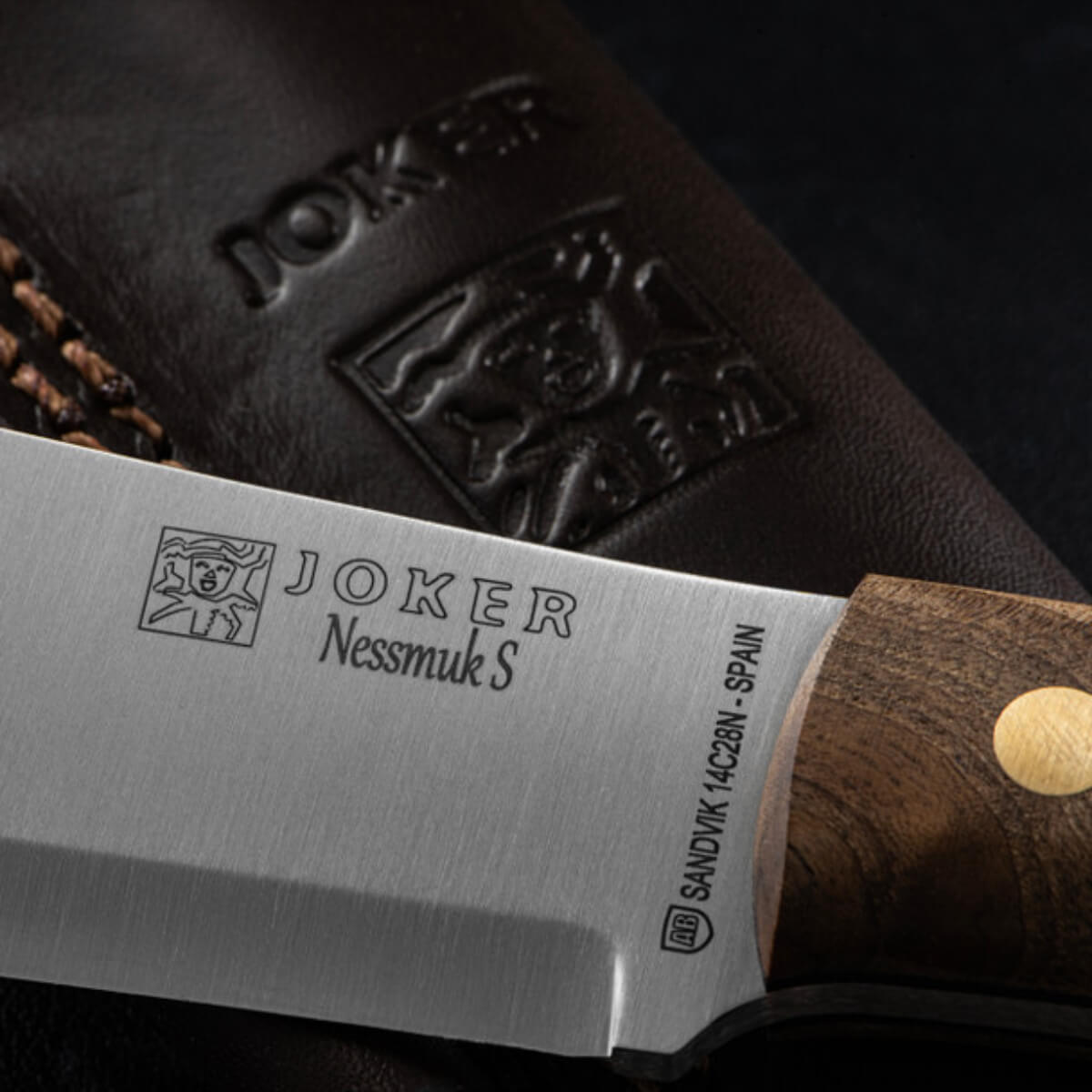 Joker Nessmuk Knife Walnut with Firestriker