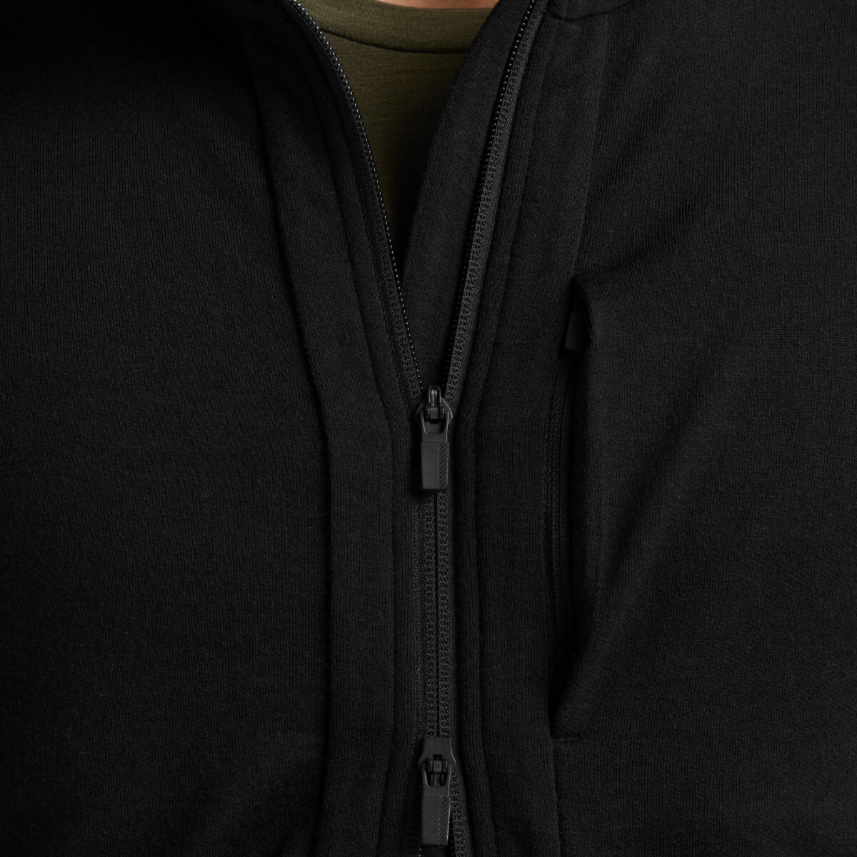 Icebreaker Men&#39;s Merino Quantum III Long Sleeve Zip Hoodie - Black